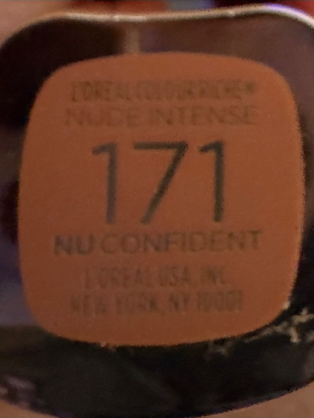 L’Oréal Colour Riche Nude Lipstick Cream Finish Neutral Pink Nude - Picture 2 of 2